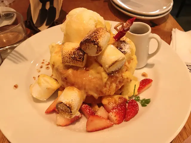 カフェ＆ブックス ビブリオテーク 東京・自由が丘 （café & books bibliotheque）