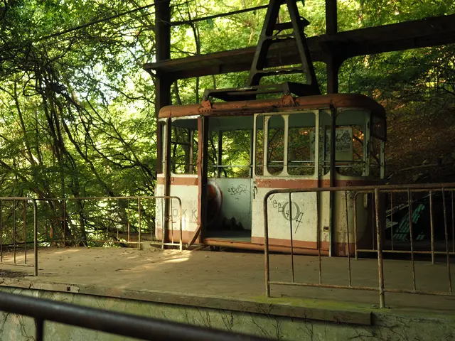 奥多摩湖ダムサイトパーキング