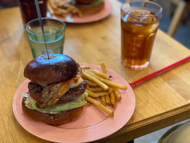 ネモナズバーガー