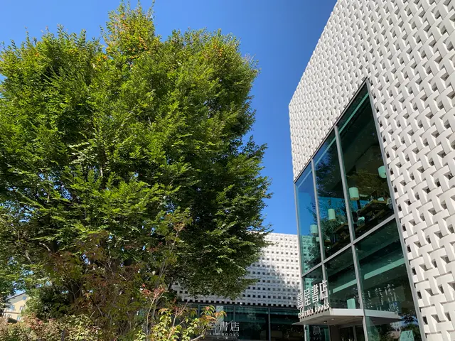 代官山 蔦屋書店(TSUTAYA)