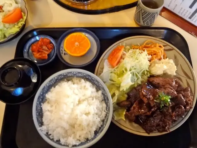 肉のやしろ 青木亭