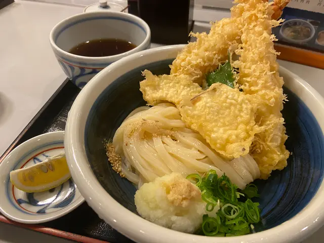 本格手打うどん おか泉