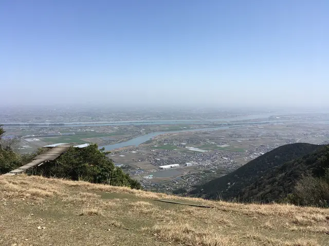 石津御嶽登山口駐車場