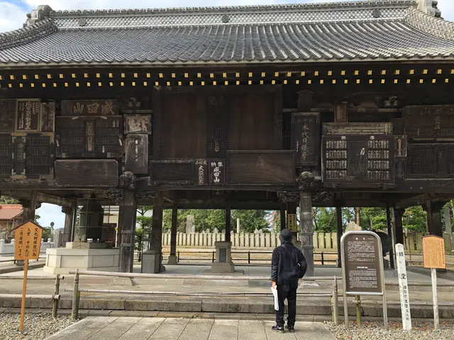 成田（成田山表参道）
