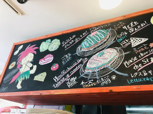 瀬長島ウミカジテラス