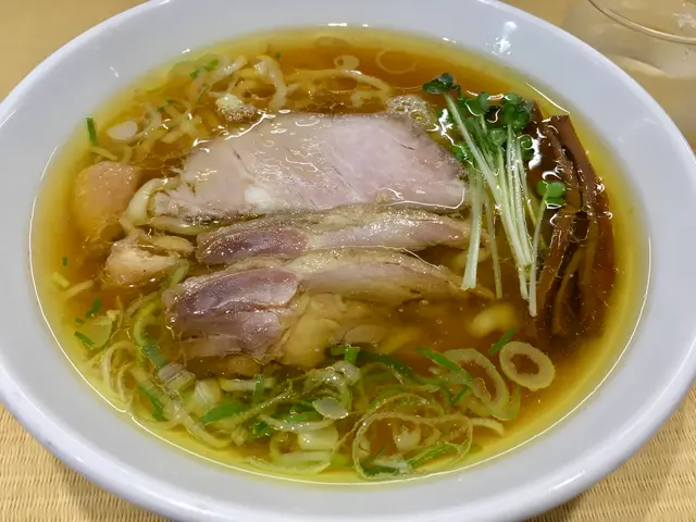 手打 親鶏中華そば 綾川