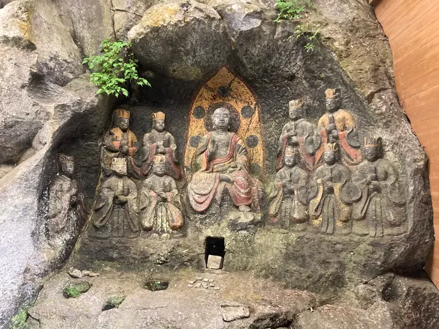 臼杵石仏（臼杵磨崖仏）