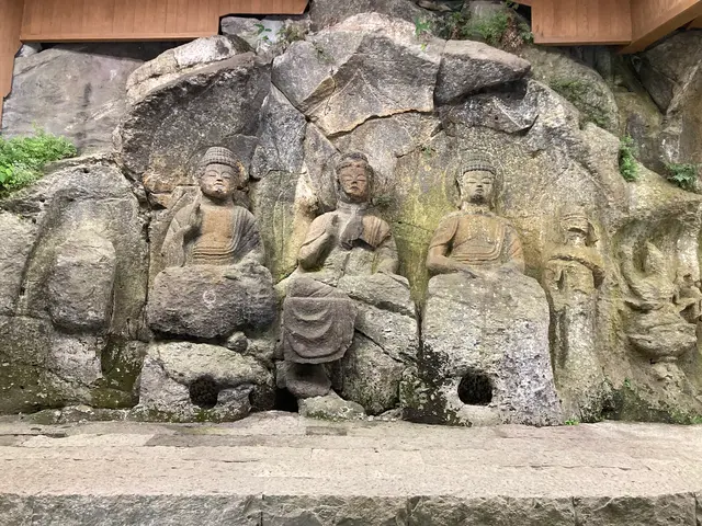 臼杵石仏（臼杵磨崖仏）