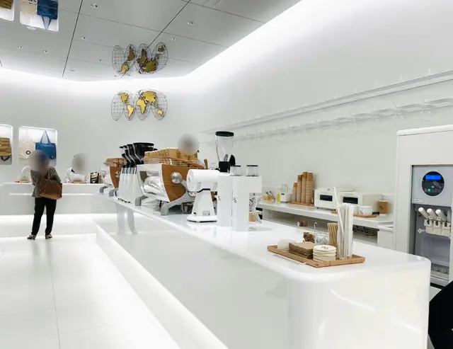 % ARABICA Tokyo Azabudai Hills B1店（アラビカ東京 B1）