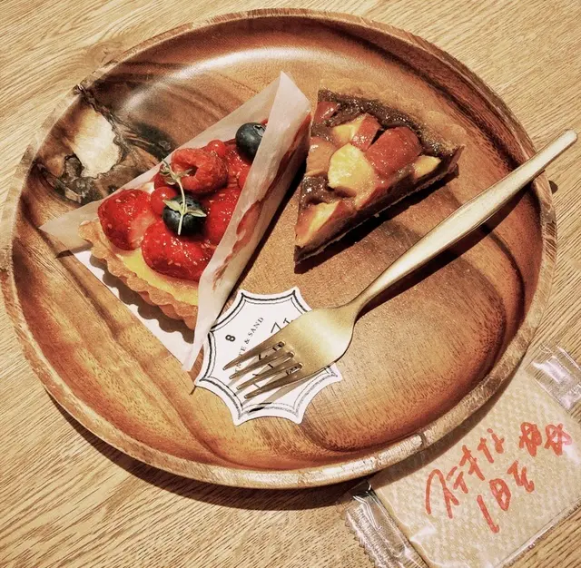ハチカフェ阿佐ヶ谷店