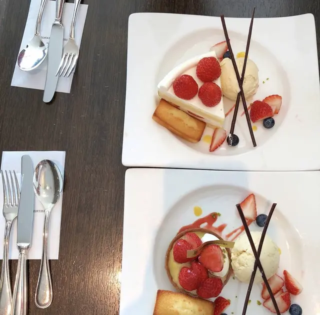 アンリ・シャルパンティエ酒蔵通り店