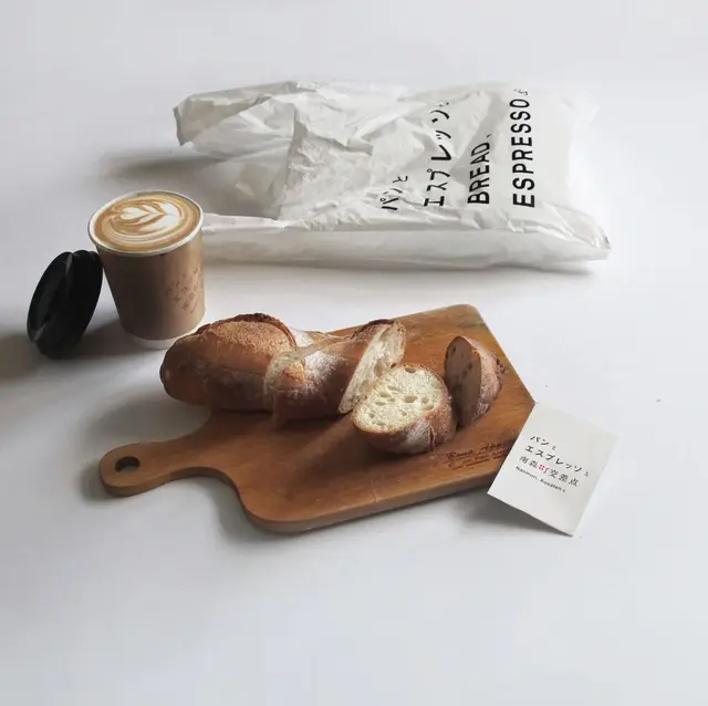 パンとエスプレッソと南森町交差点