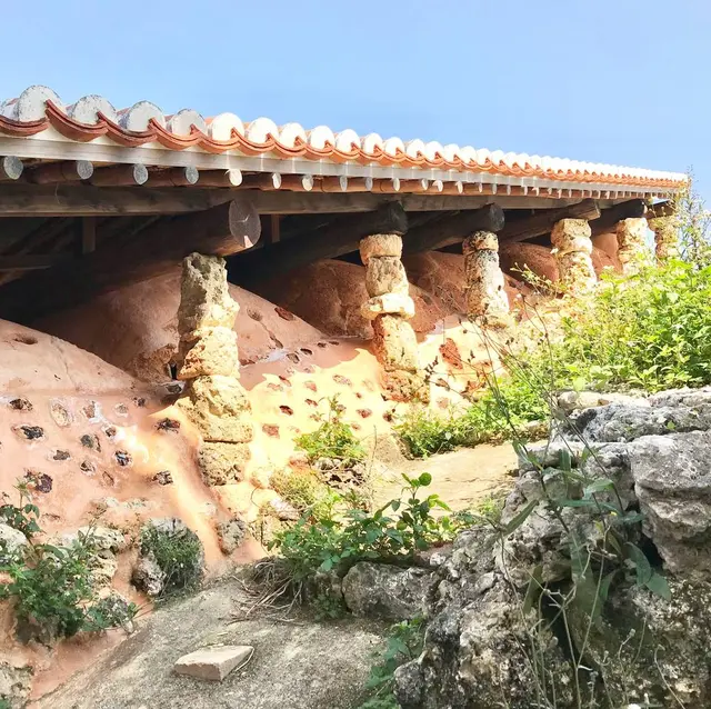 壺屋やちむん通り