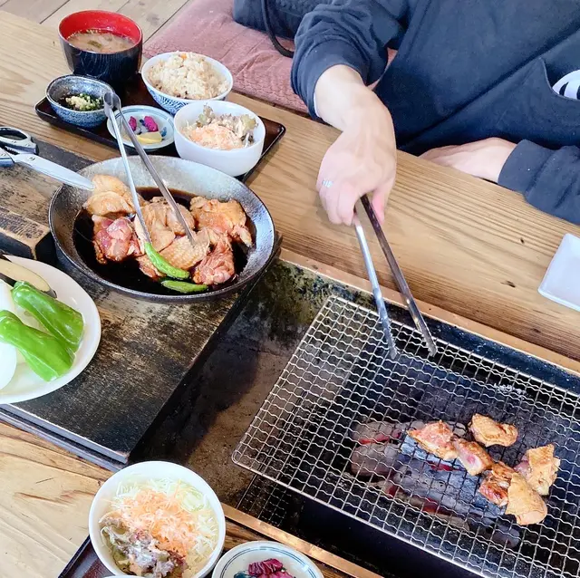 炭焼地鶏 山蔵（さんぞう）