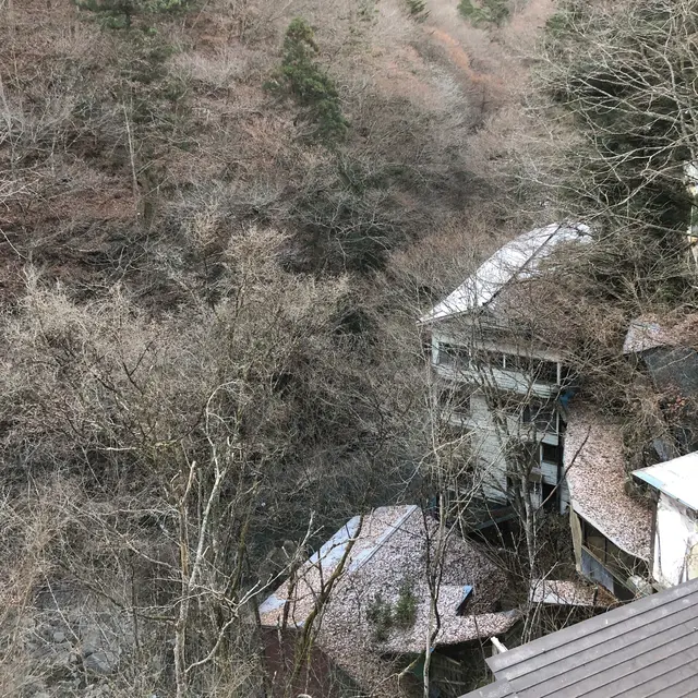 明賀屋本館