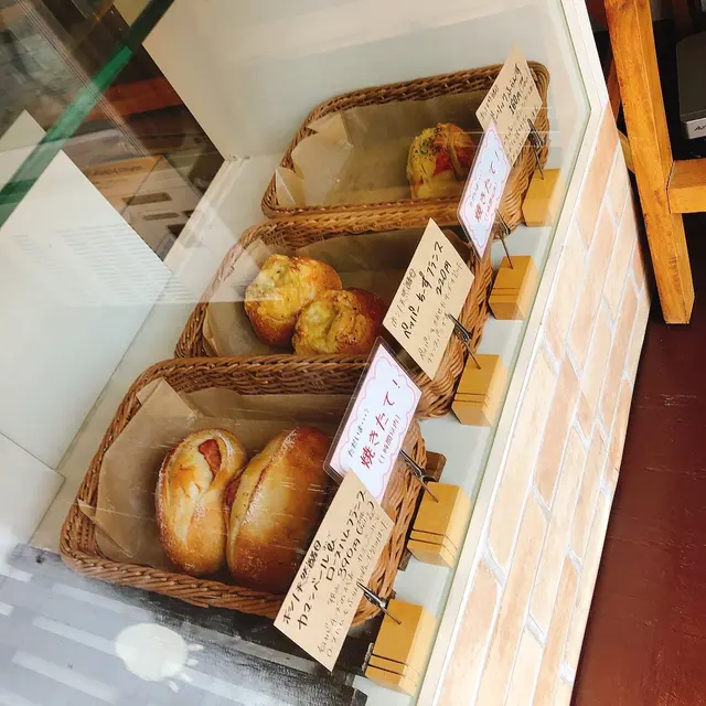 パン工房 たまいろは