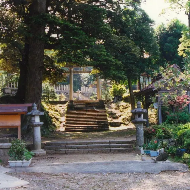 織田神社