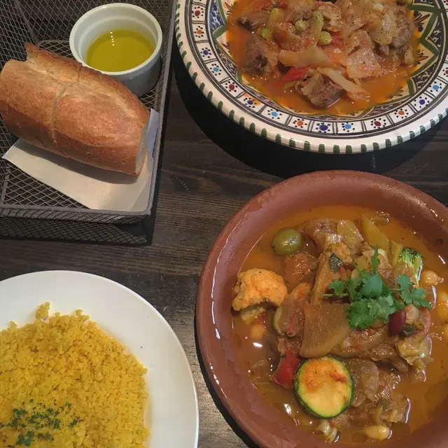 UPLINKFACTORY タベラ