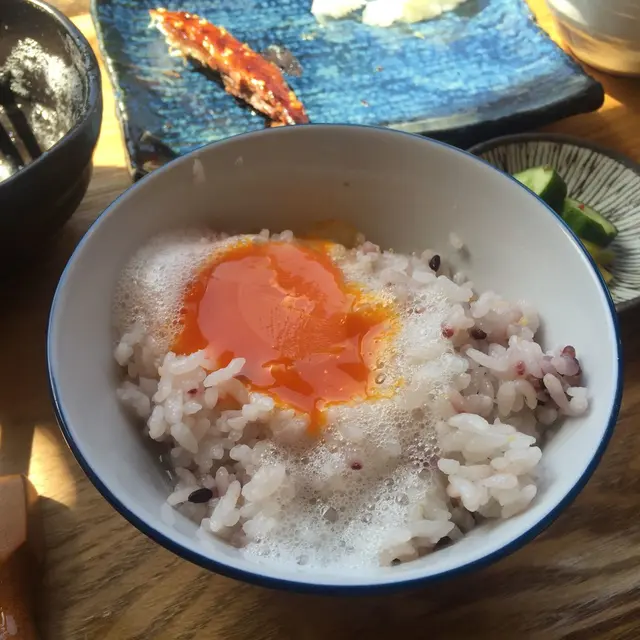 カフェ ヨリドコロ
