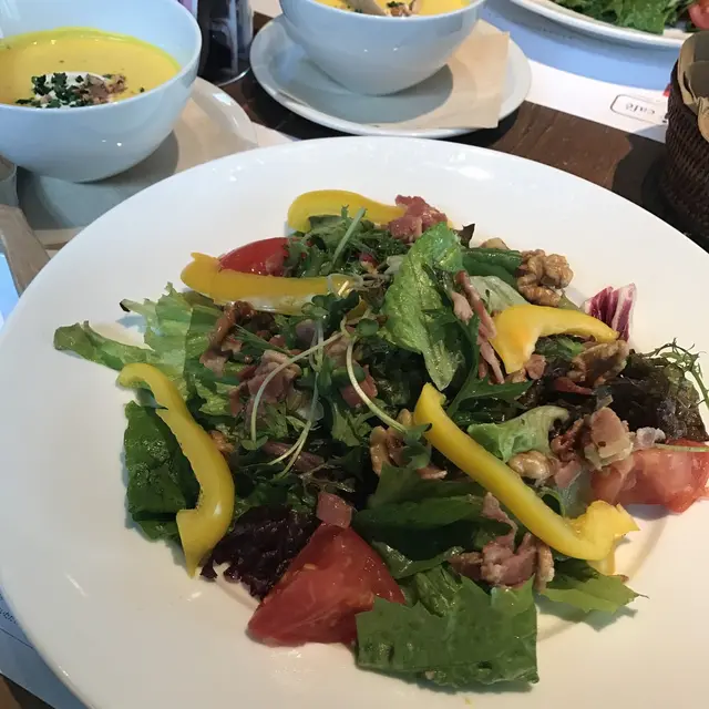 ロイヤル・ガーデンカフェ青山