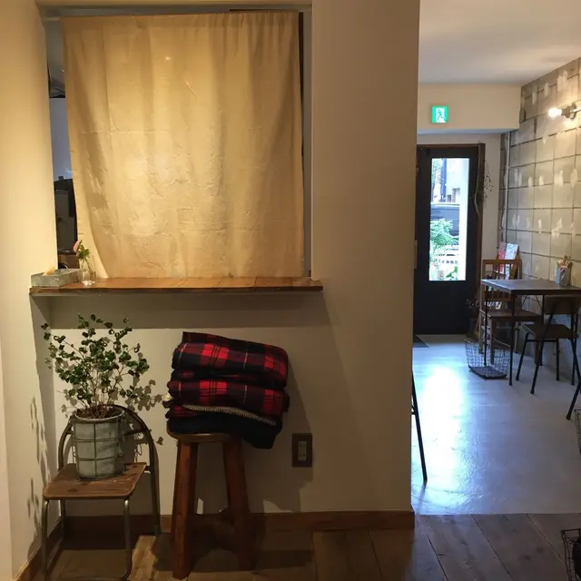 SOROR （ソロル）