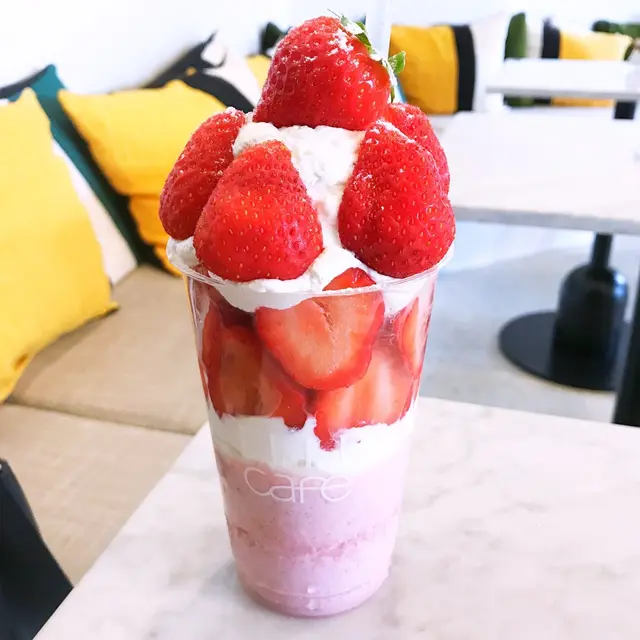 【閉業】ELLE cafe AOYAMA エルカフェ青山