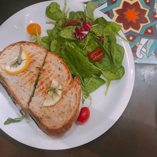 Urth Caffé 代官山店（アースカフェ）