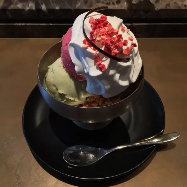 パティスリー&ショコラ バー デリーモ 目白店 （DEL'IMMO） 