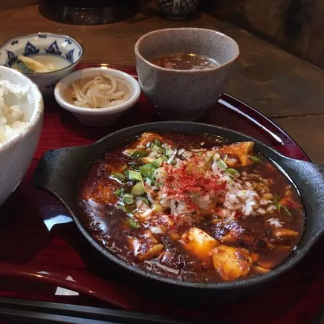 かかん 本格麻婆豆腐