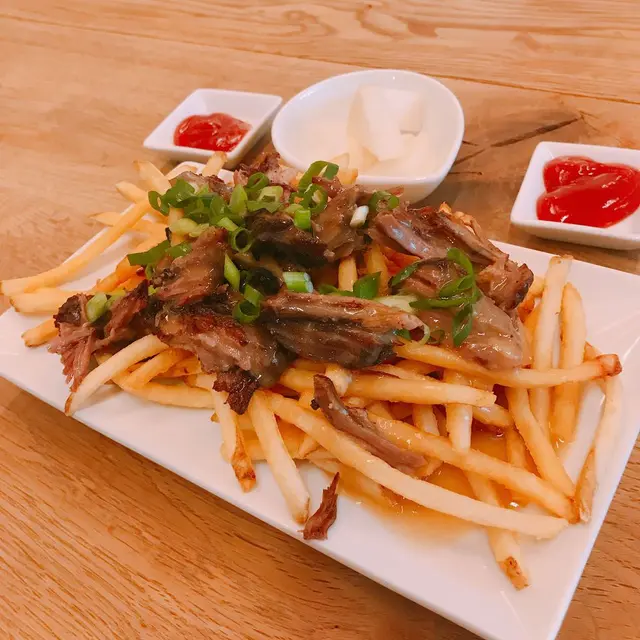 UMAMI BURGER 青山店 （ウマミ バーガー） 