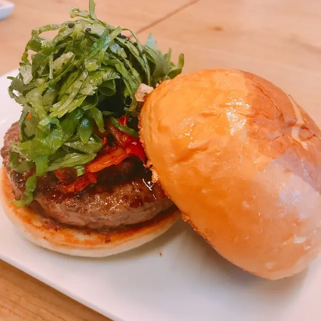 UMAMI BURGER 青山店 （ウマミ バーガー） 
