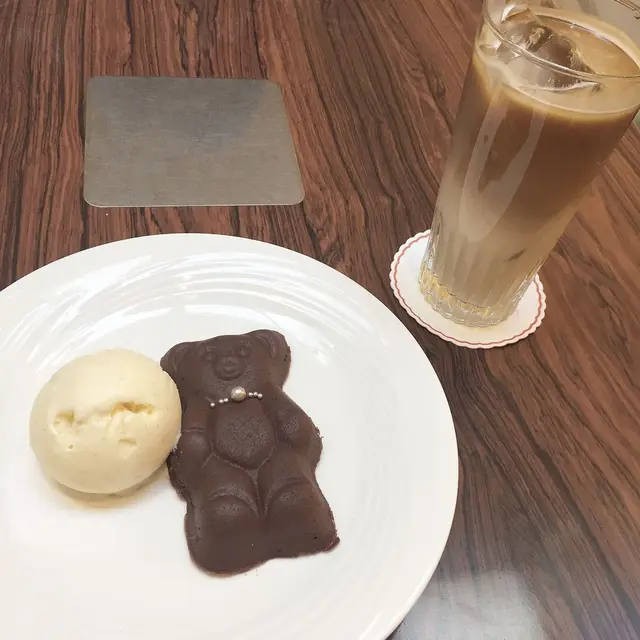 LOTUS（ロータス）