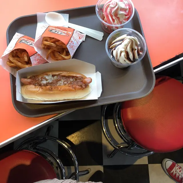 Ａ＆Ｗ 美浜店