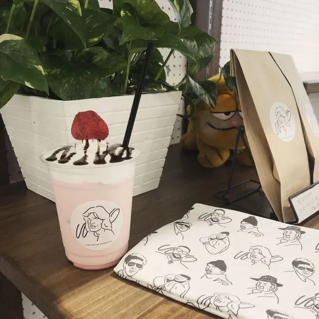 ダブルオースタンド