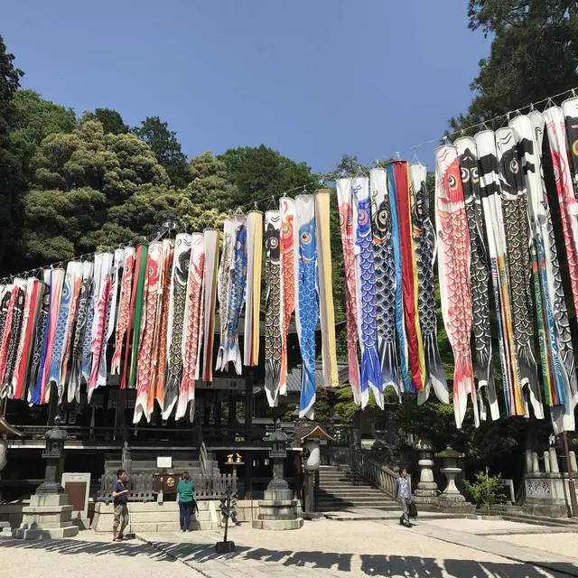 日牟禮八幡宮