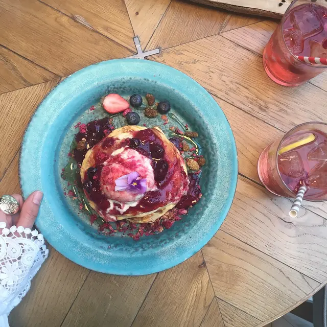 METoA Cafe ＆ Kitchen（旧店名：Me's Cafe & Kitchen）