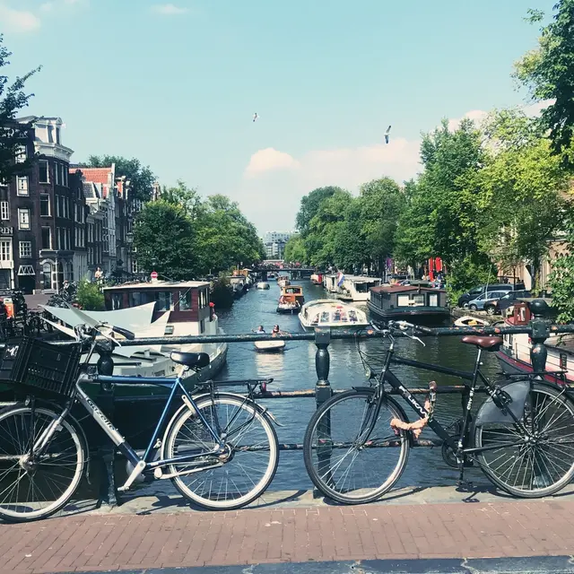 アムステルダム（Amsterdam）