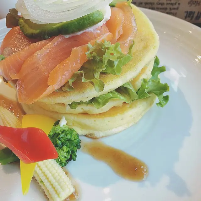 ノイモンドオーガニックカフェ