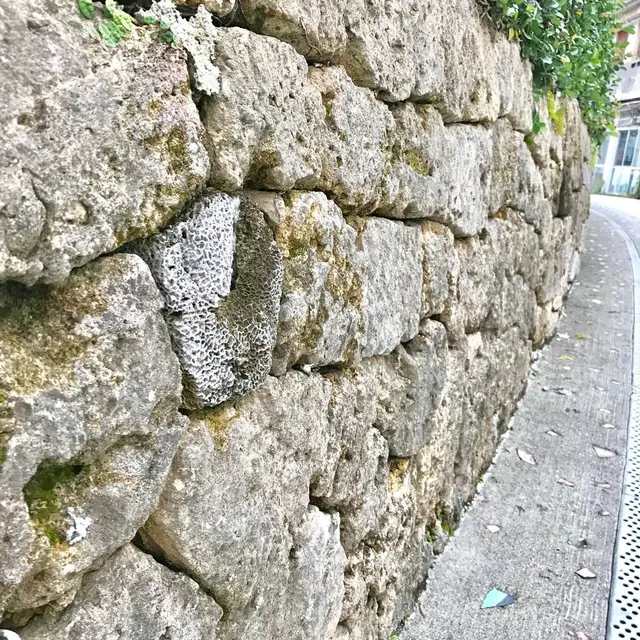 壺屋やちむん通り