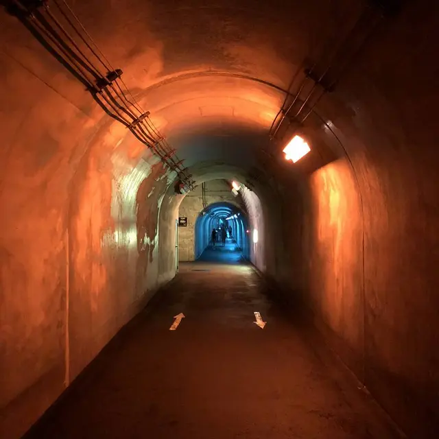 清津峡渓谷トンネル