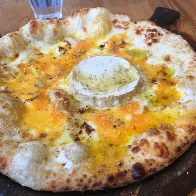 まき窯ピザ工房 ピザドゥ