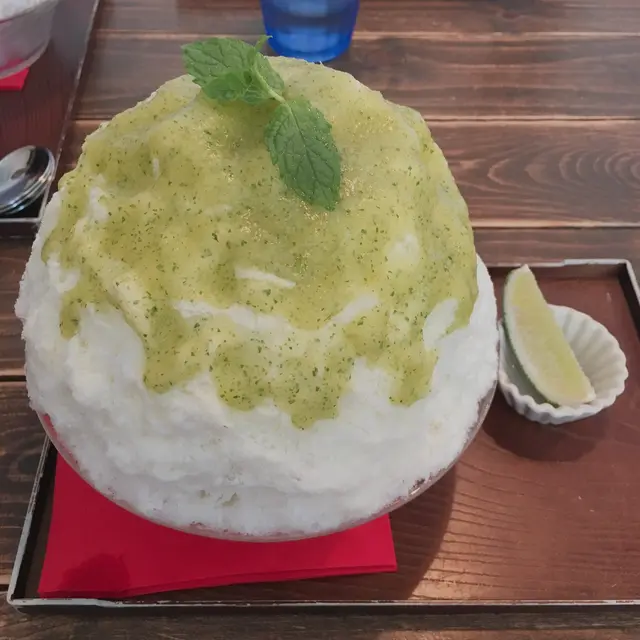 サカノウエカフェ