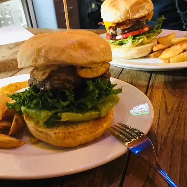 パントリーコヨーテ