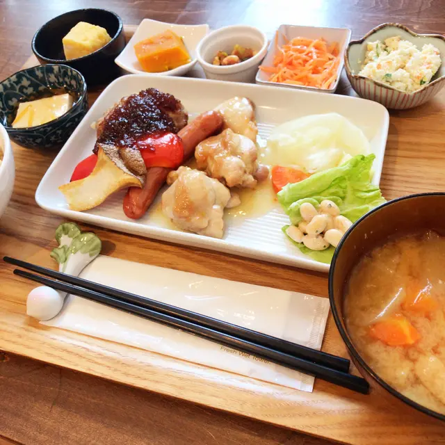 カフェレストラン きんぎょ食堂だいず