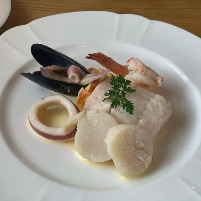 森のレストラン あれっと