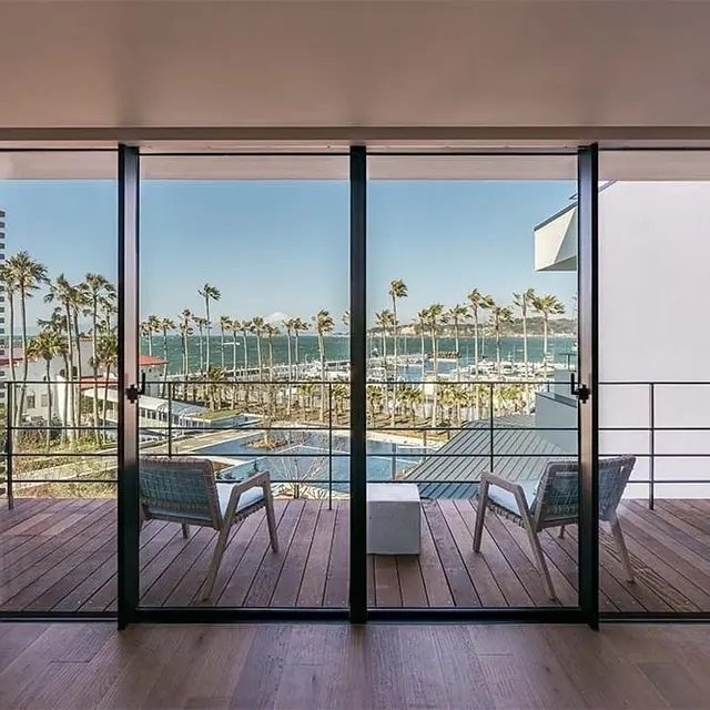 MALIBU HOTEL（マリブホテル）