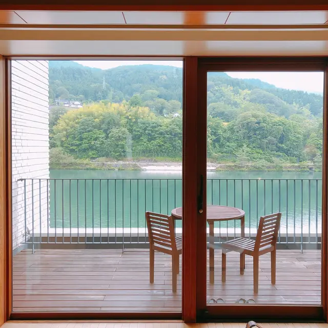 リバーリトリート 雅樂倶 （がらく）