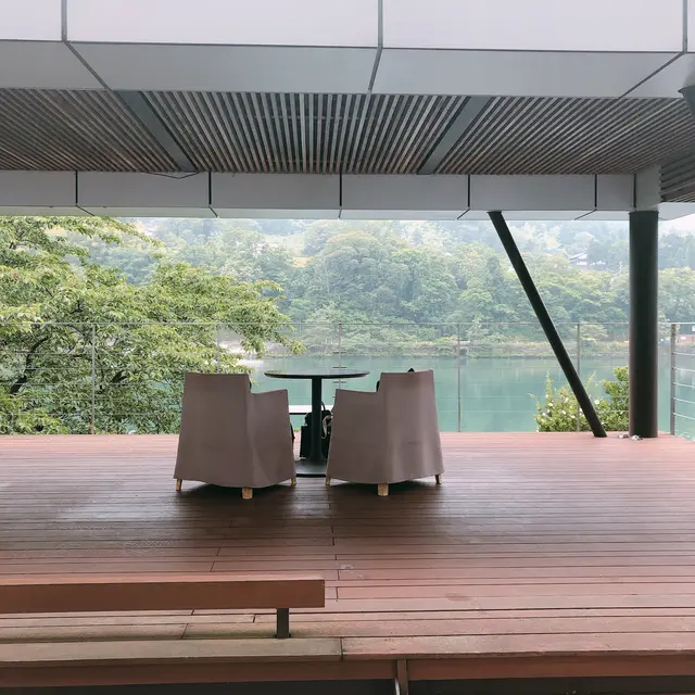 リバーリトリート 雅樂倶 （がらく）