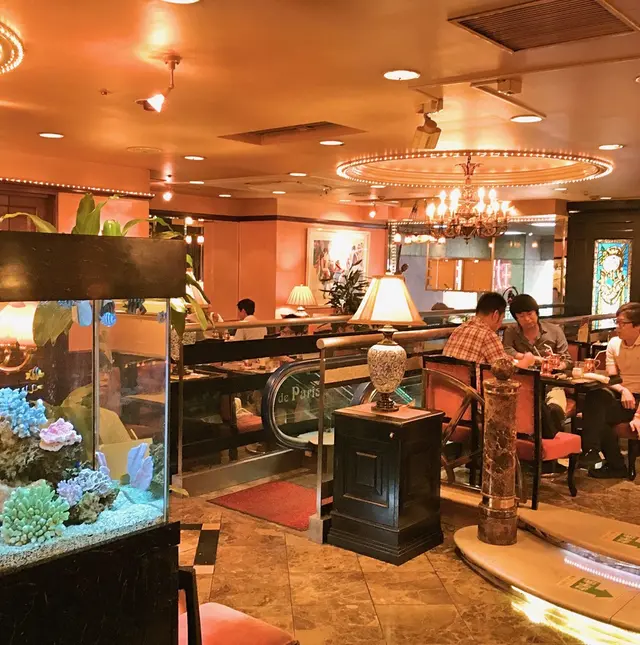 カフェ・ド・巴里