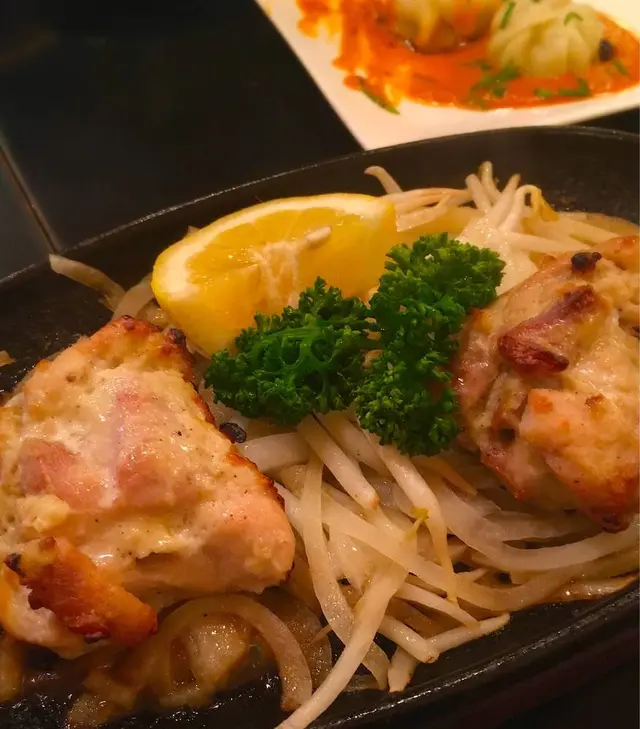 カラカッタ津店